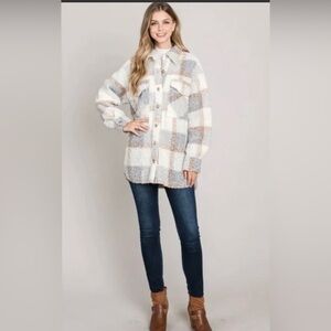 Plaid Teddy Jacket in Cream and Gray